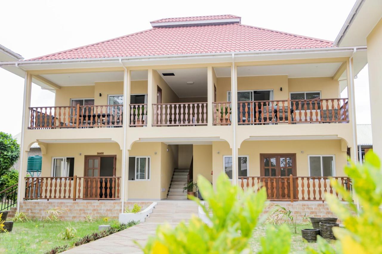 Jonc D'Or Villa Self Catering 拉迪格岛 外观 照片